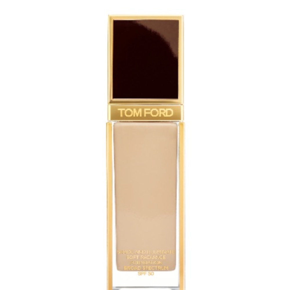 New in box Tom Ford Foundation 6.0 NATURAL 1FLOZ/OZ. LIQ./30 ml